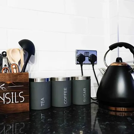 Spring Close Street Leeds (West Yorkshire)