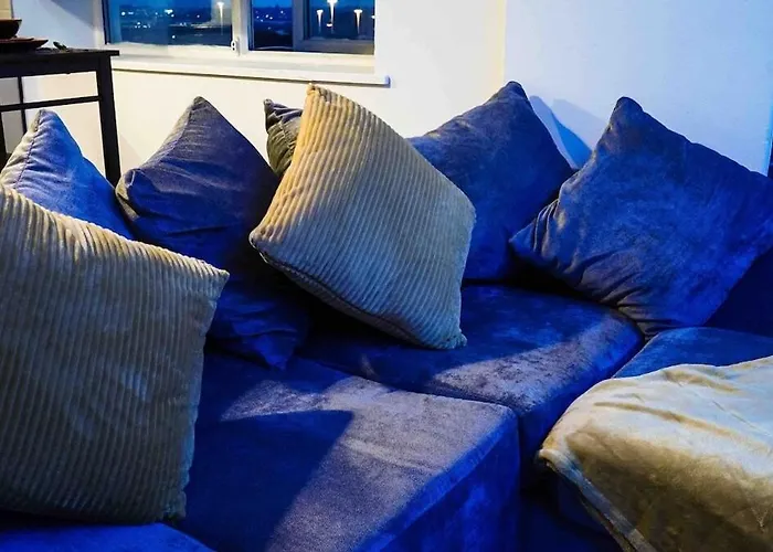 Spring Close Street * Leeds (West Yorkshire)