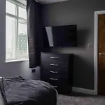 Stunning Two Bed En-suite In