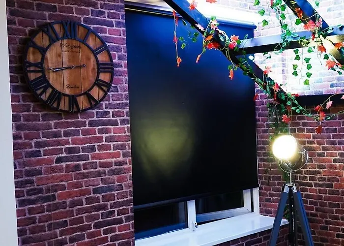 Spring Close Street Апартаменты